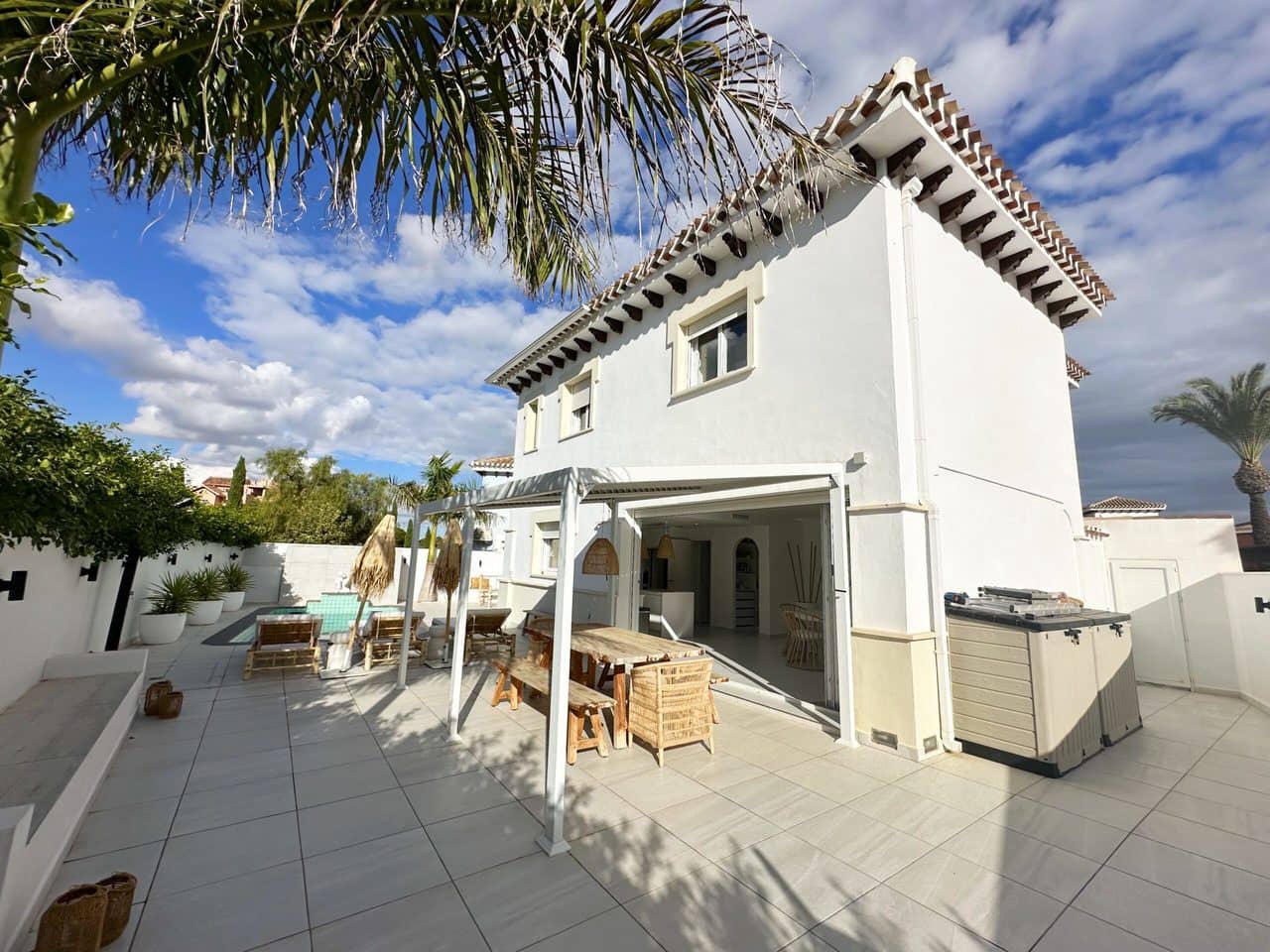 4 bedroom Villa for sale in Torre-Pacheco - € 585,000 (Ref: 9421843)