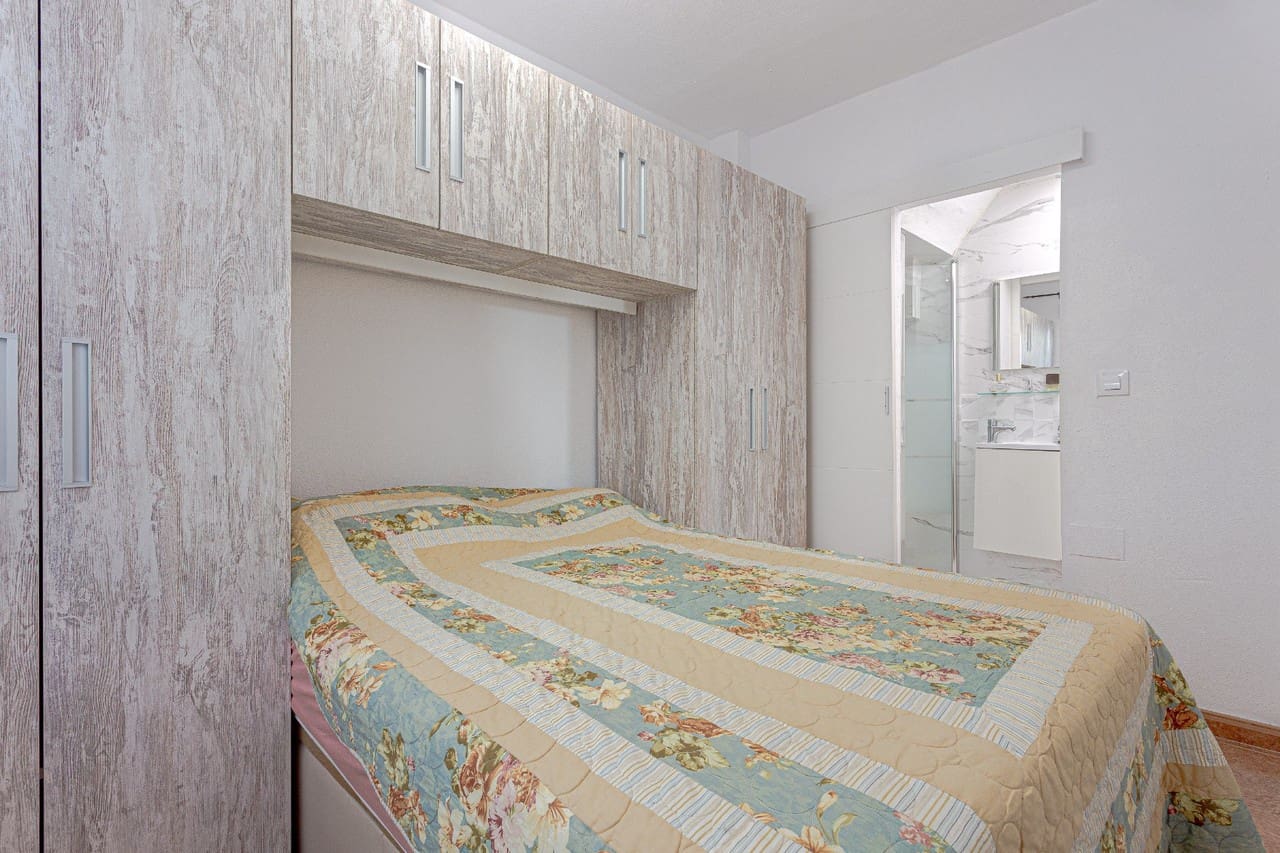 Chalet de 3 habitaciones en Orihuela Costa en venta - 185.000 € (Ref: 9421844)