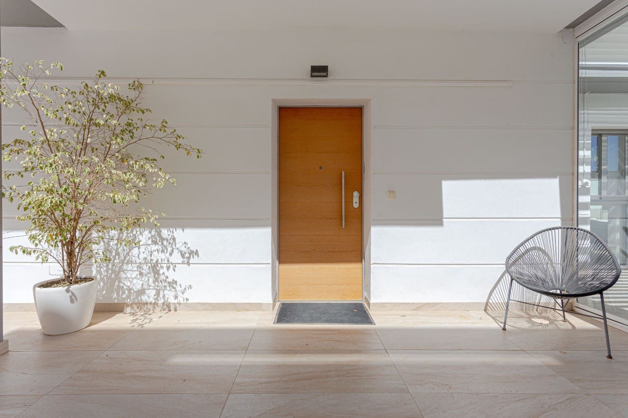 Chalet de 4 habitaciones en Orihuela Costa en venta - 495.000 € (Ref: 9421845)