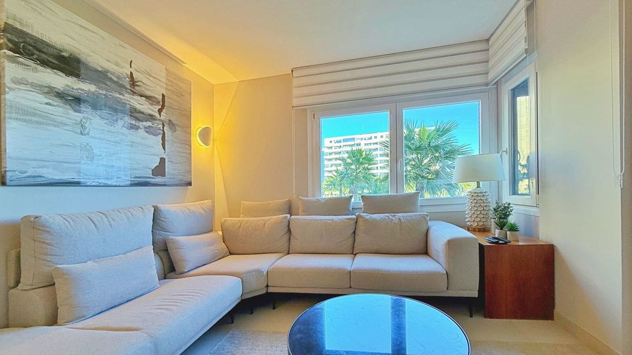 2 bedroom Apartment for sale in Torrevieja - € 475,000 (Ref: 9421846)