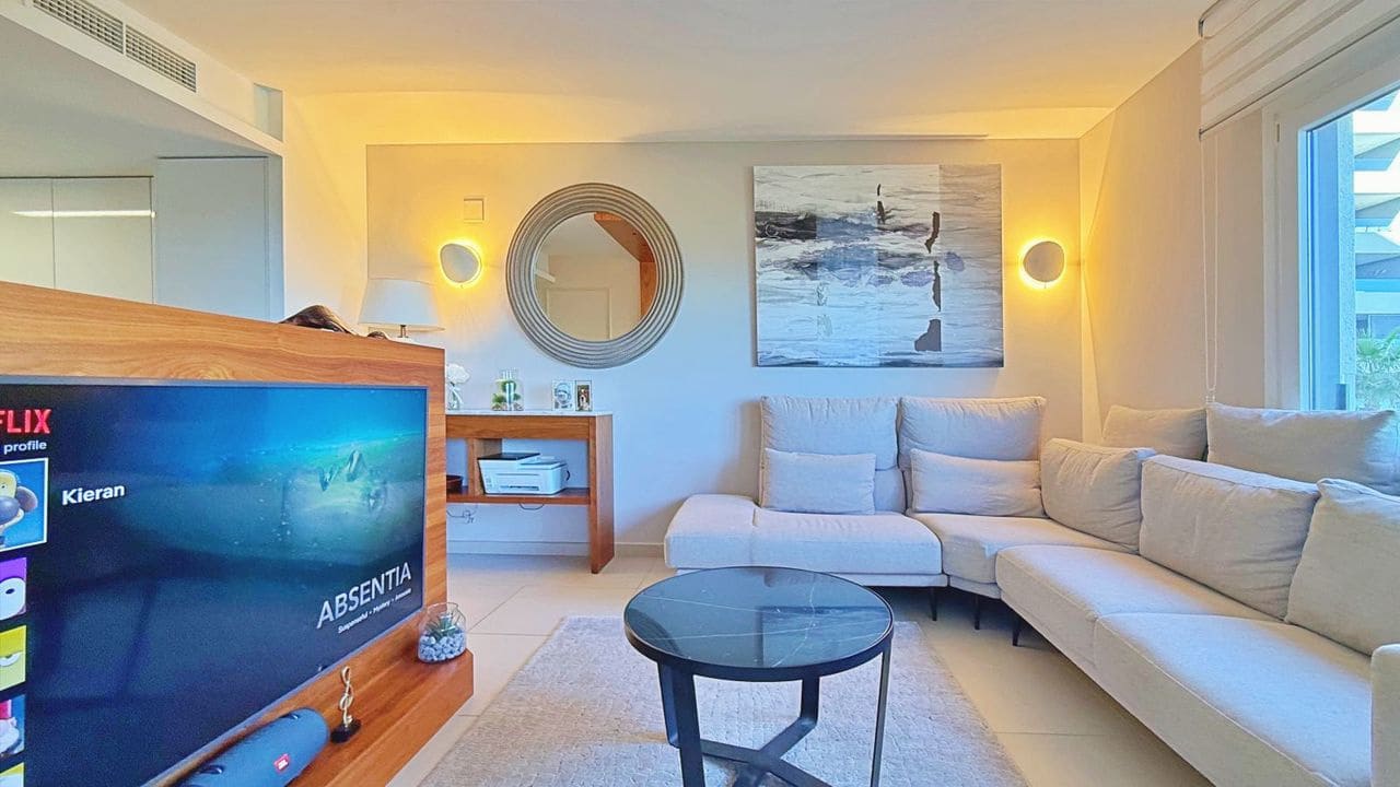 2 bedroom Apartment for sale in Torrevieja - € 475,000 (Ref: 9421846)