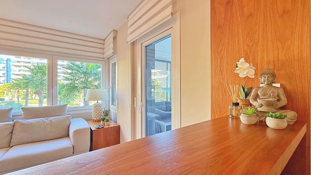 2 bedroom Apartment for sale in Torrevieja - € 475,000 (Ref: 9421846)