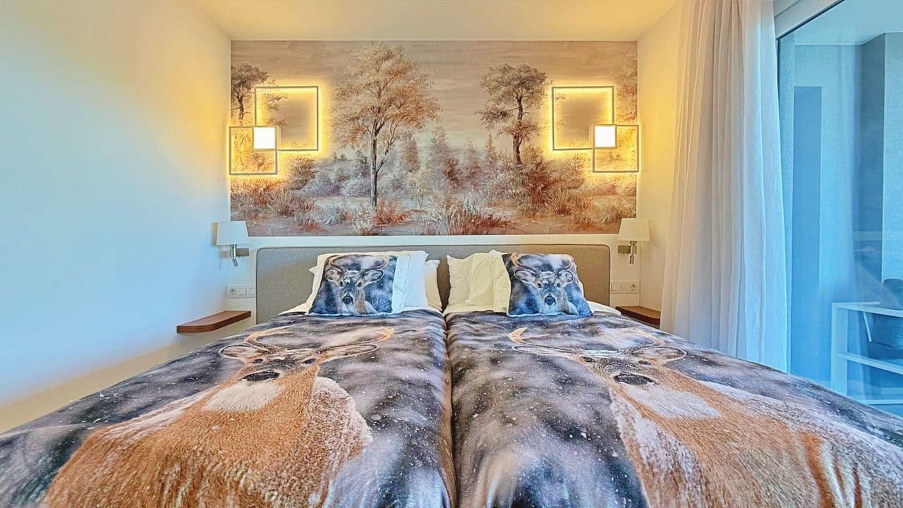 2 bedroom Apartment for sale in Torrevieja - € 475,000 (Ref: 9421846)