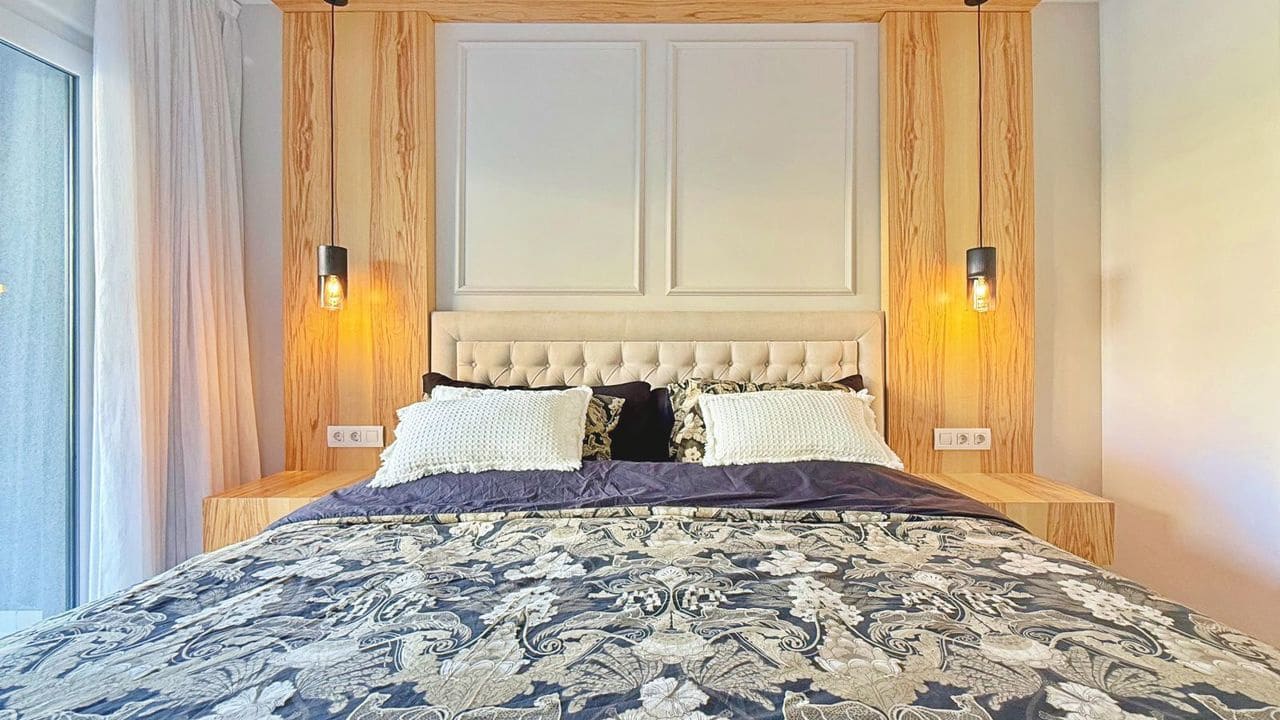 2 bedroom Apartment for sale in Torrevieja - € 475,000 (Ref: 9421846)