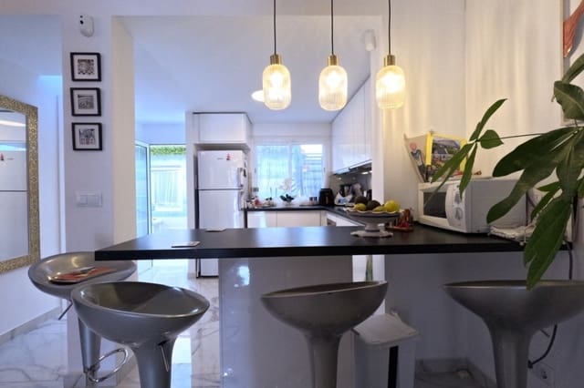 4 soveværelse Byhus til salg i El Molino, Torrevieja - € 263.900 (Ref: 9421850)