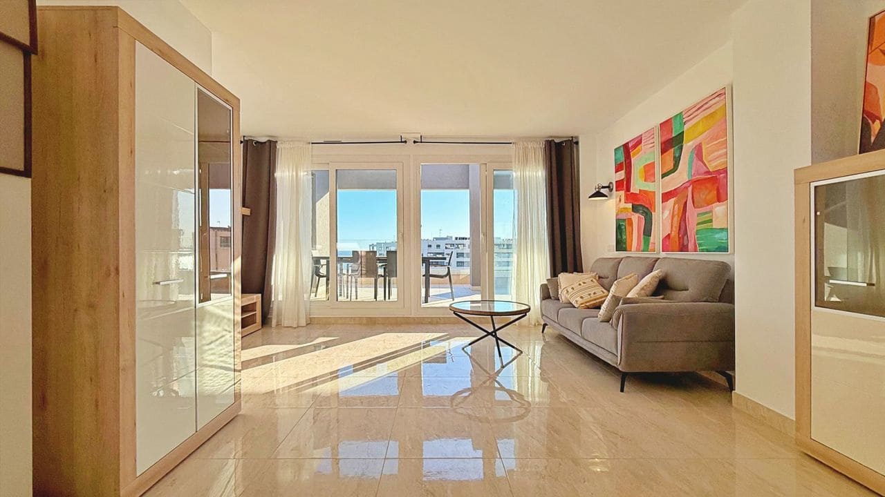 3 sovrum Takvåning till salu i Torrevieja - 765 000 € (Ref: 9425668)