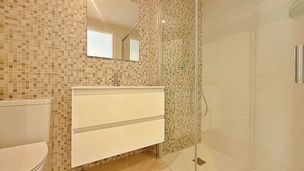 3 sovrum Takvåning till salu i Torrevieja - 765 000 € (Ref: 9425668)