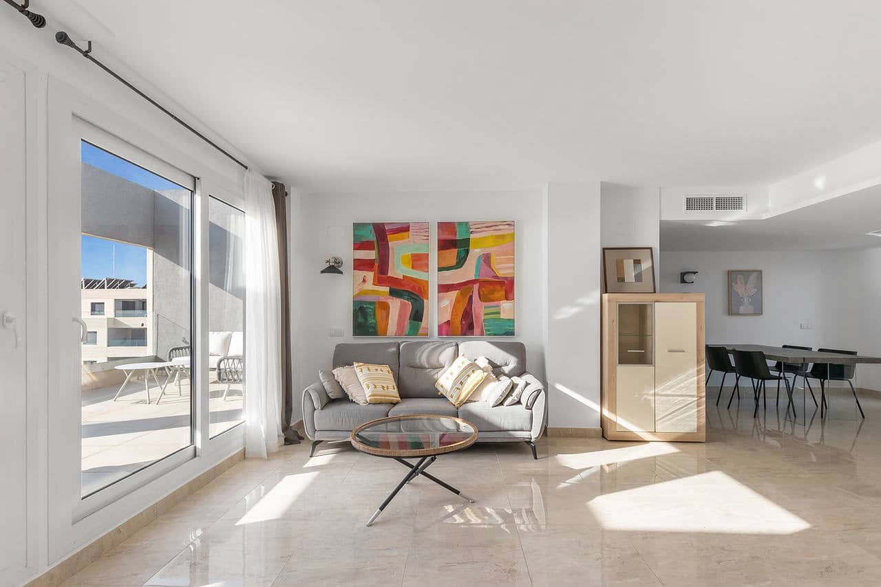 3 makuuhuone Kattohuoneisto myytävänä paikassa Torrevieja - 765 000 € (Ref: 9425668)
