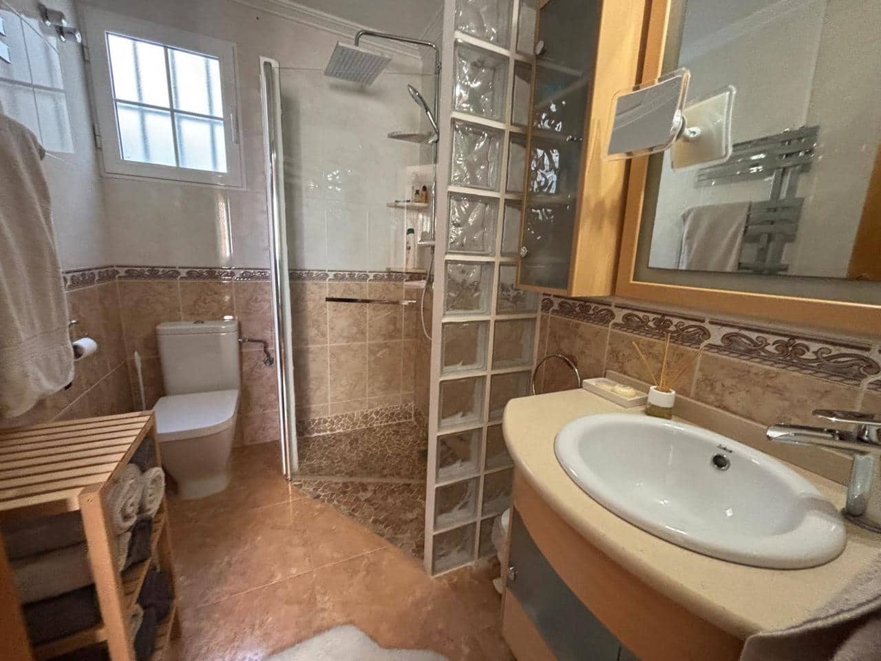 3 Zimmer Apartment zu verkaufen in Torrevieja - 235.000 € (Ref: 9425674)