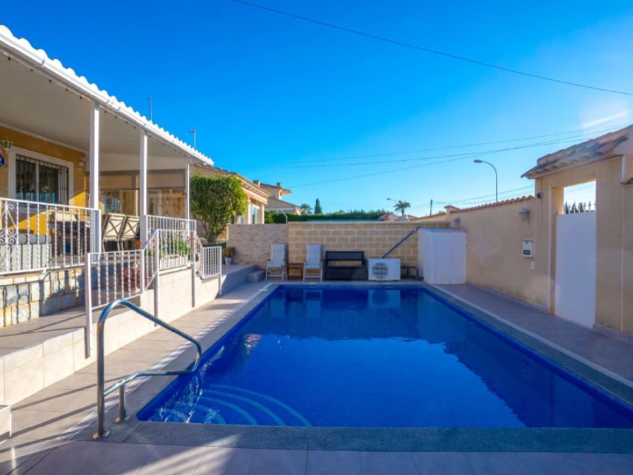3 sovrum Villa till salu i Torrevieja - 335 950 € (Ref: 9425676)
