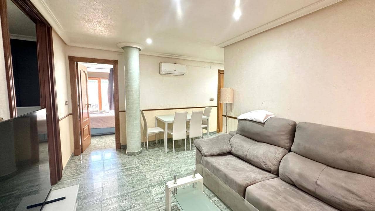 4 chambre Penthouse à vendre à Torrevieja - 460 000 € (Ref: 9425678)