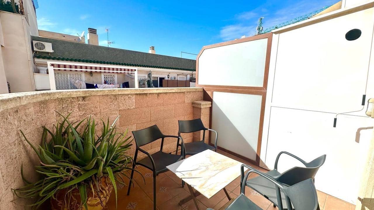 4 chambre Penthouse à vendre à Torrevieja - 460 000 € (Ref: 9425678)