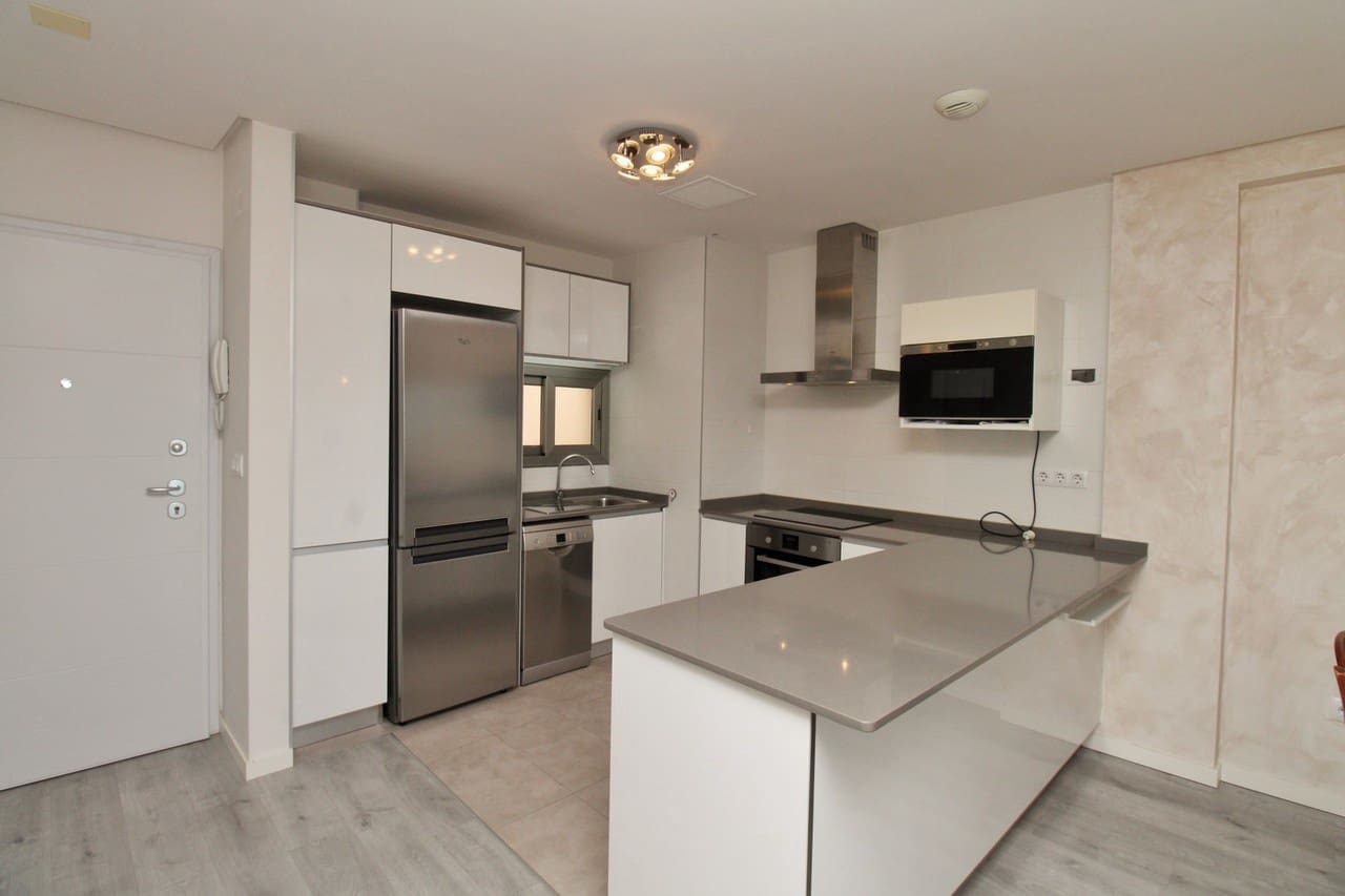 2 chambre Appartement à vendre à Villamartin avec piscine - 289 900 € (Ref: 9430773)