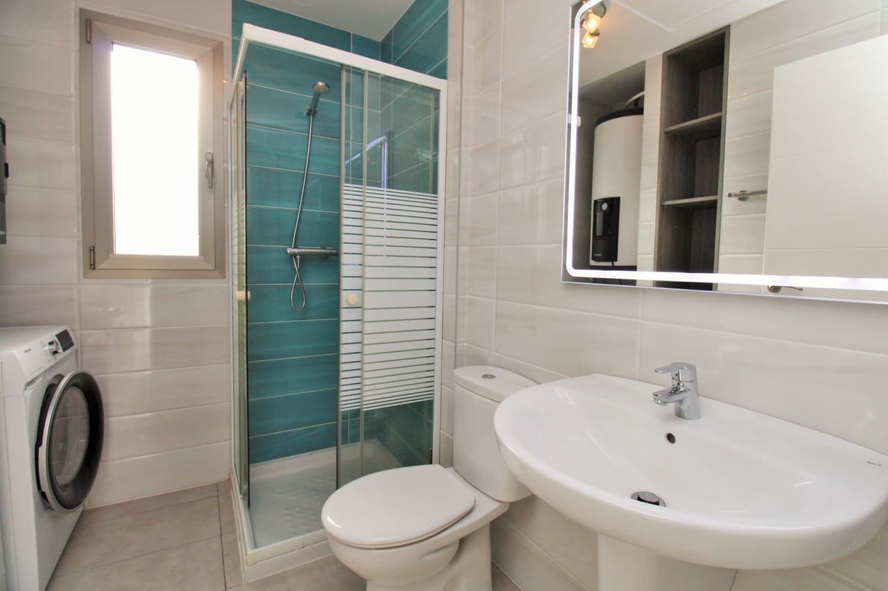 2 chambre Appartement à vendre à Villamartin avec piscine - 289 900 € (Ref: 9430773)