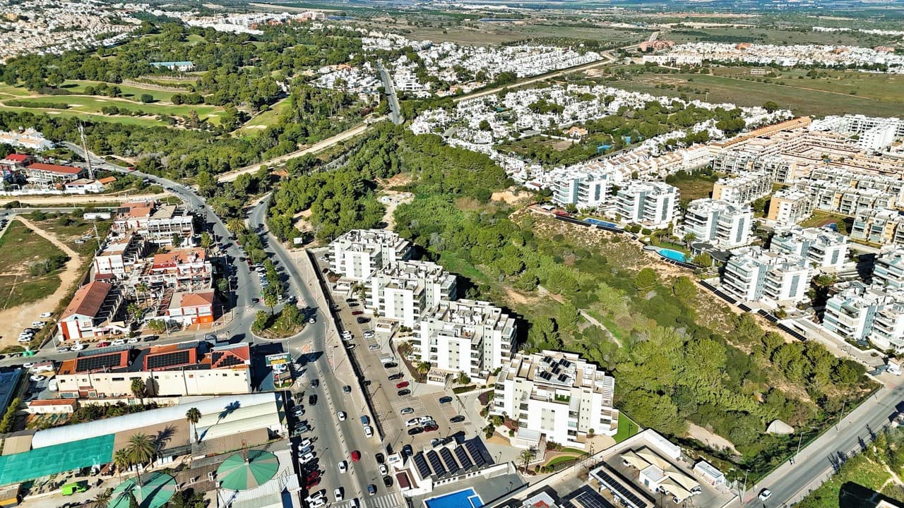 2 chambre Appartement à vendre à Villamartin avec piscine - 289 900 € (Ref: 9430773)