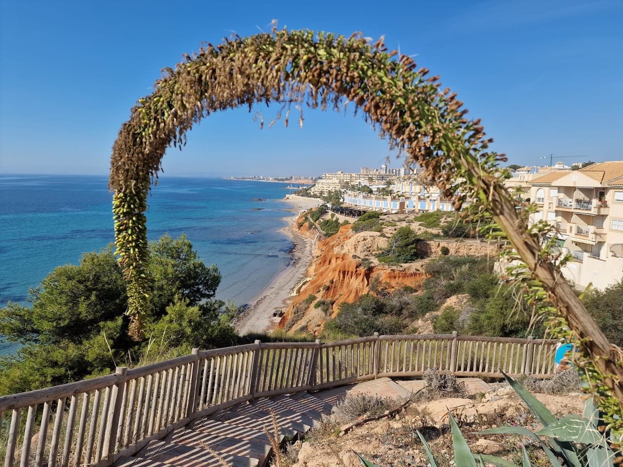 2 slaapkamer Appartement te koop in Cabo Roig met zwembad - € 184.995 (Ref: 9430775)