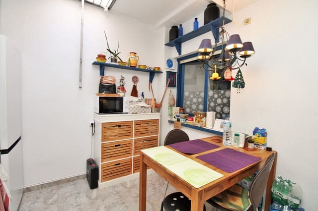 2 bedroom Bungalow for sale in El Molino, Torrevieja - € 119,000 (Ref: 9430777)