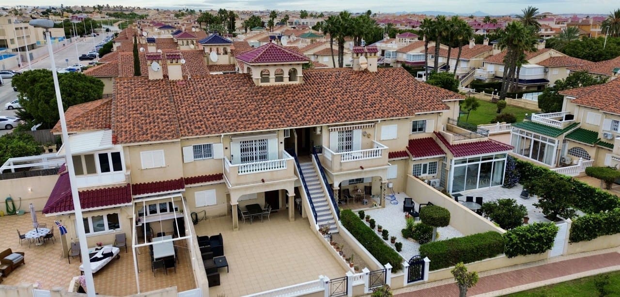 1 slaapkamer Appartement te koop in Orihuela Costa - € 170.000 (Ref: 9430781)