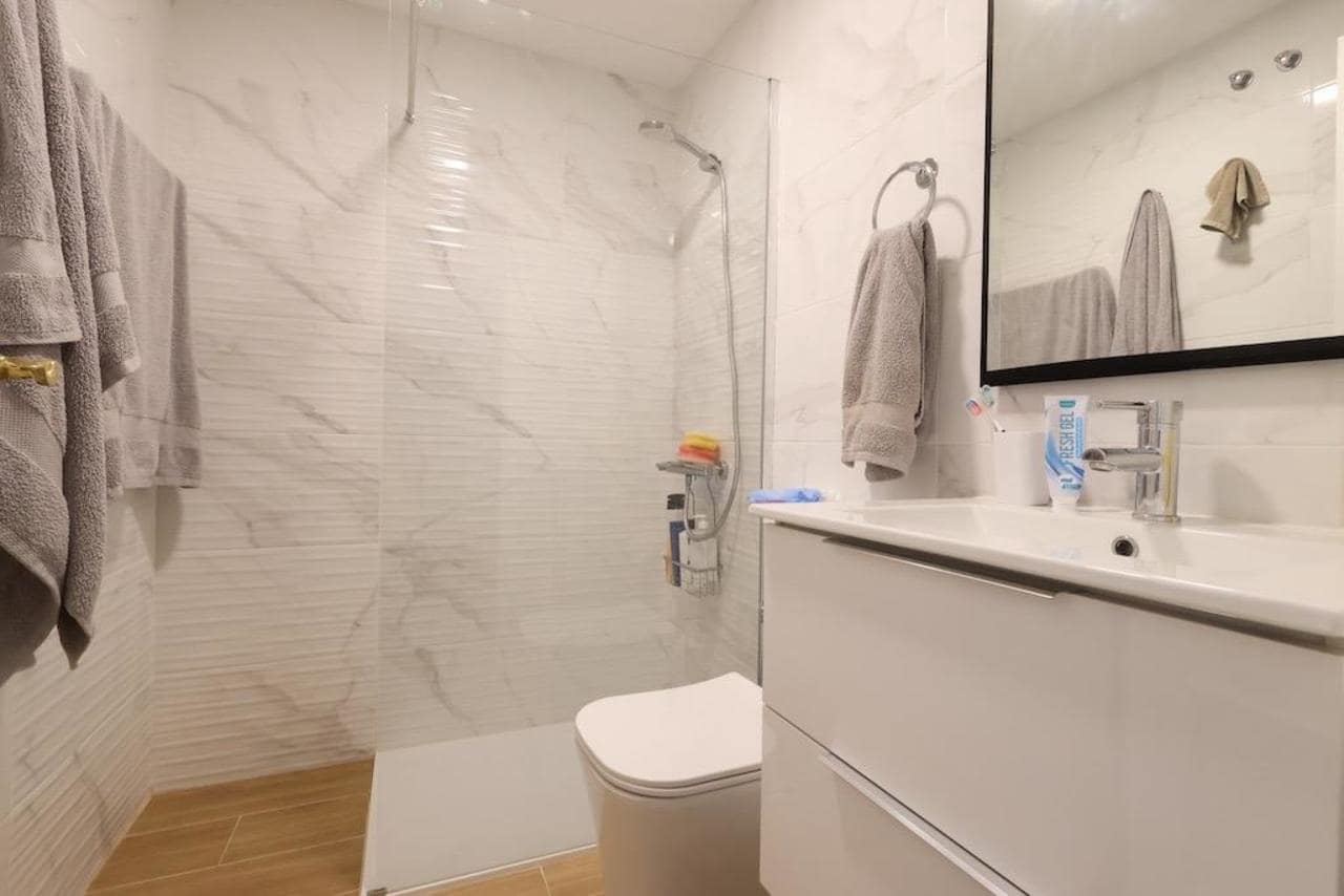 2 quarto Bungalow para venda em Orihuela Costa - 154 000 € (Ref: 9433036)