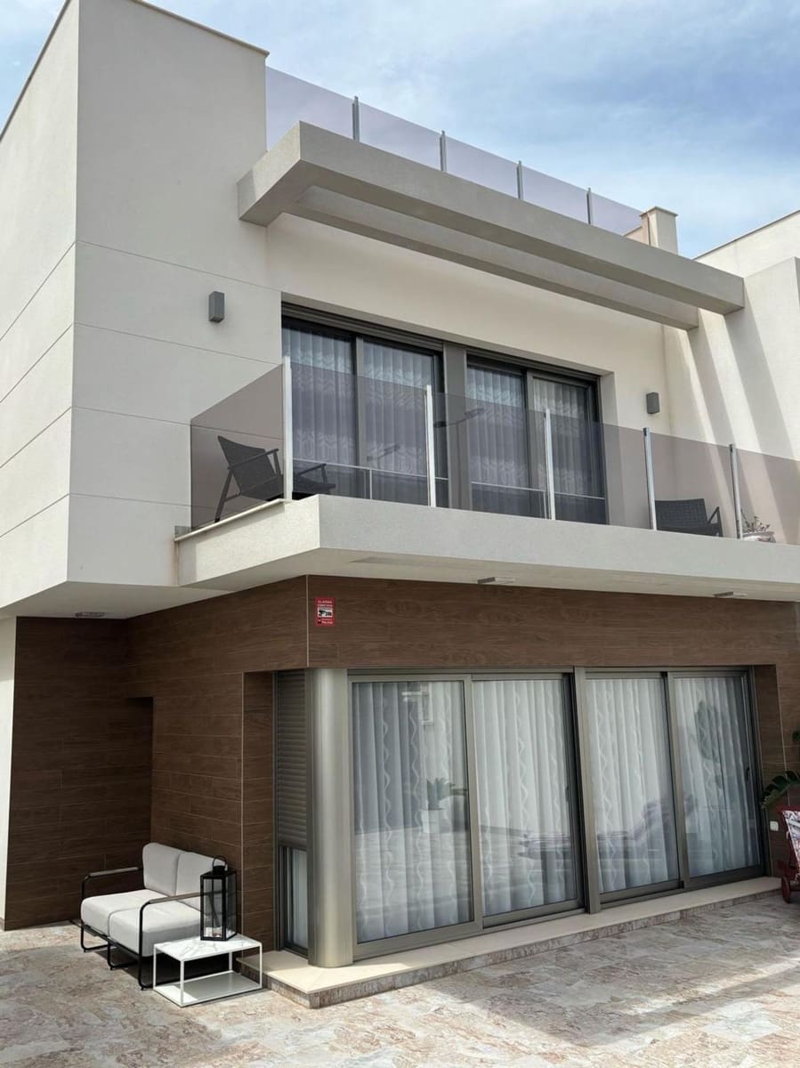 3 quarto Moradia para venda em Orihuela Costa com piscina - 448 000 € (Ref: 9433037)