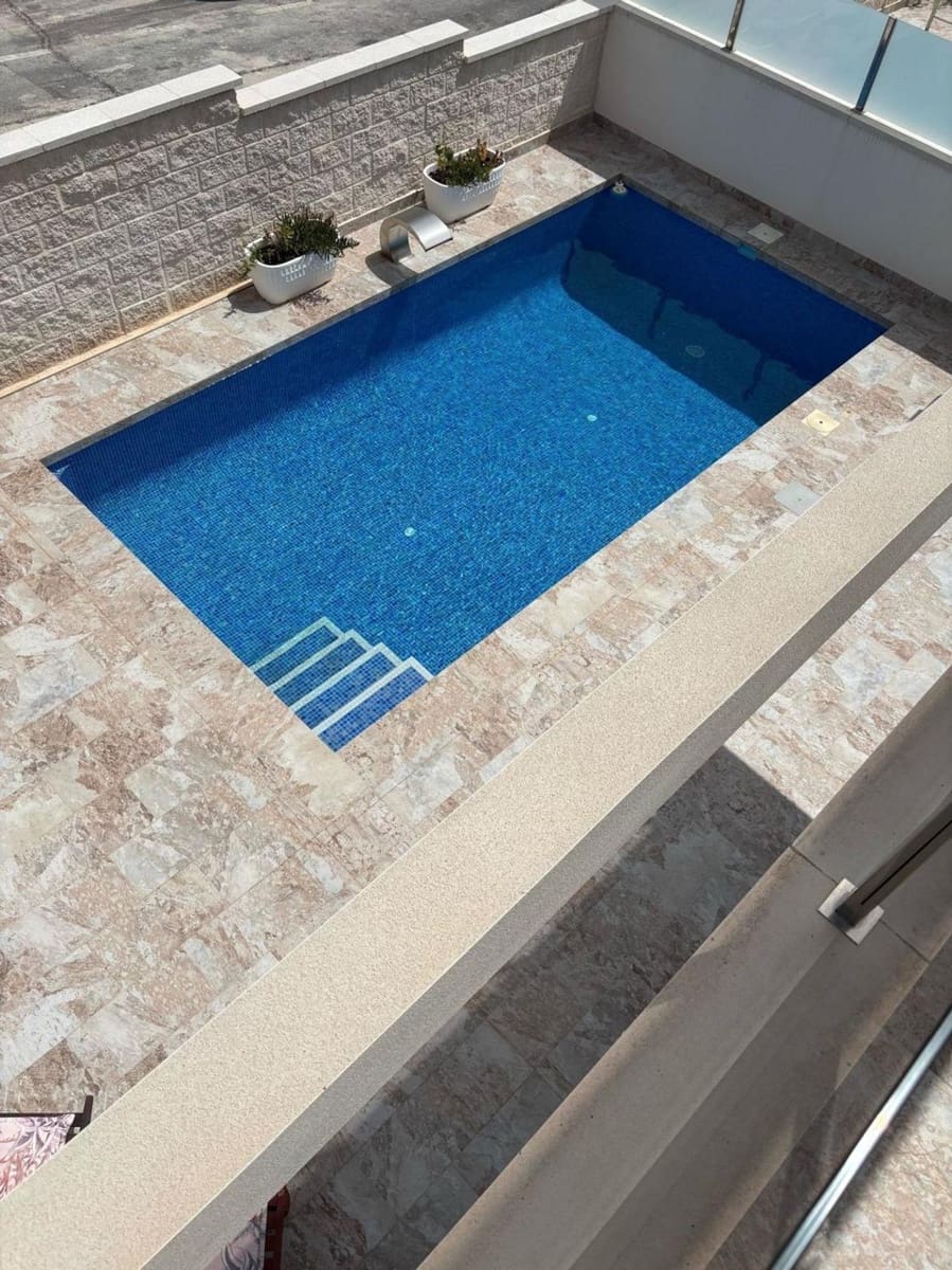 3 quarto Moradia para venda em Orihuela Costa com piscina - 448 000 € (Ref: 9433037)