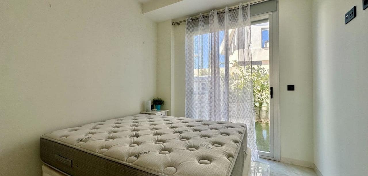 3 soveværelse Villa til salg i Orihuela Costa med swimmingpool - € 389.000 (Ref: 9433042)