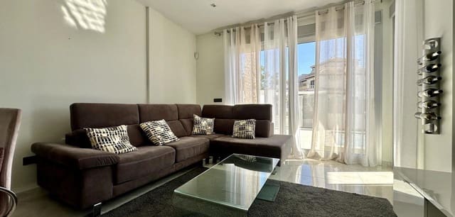 3 soveværelse Villa til salg i Dehesa de Campoamor, Orihuela med swimmingpool - € 389.000 (Ref: 9433042)