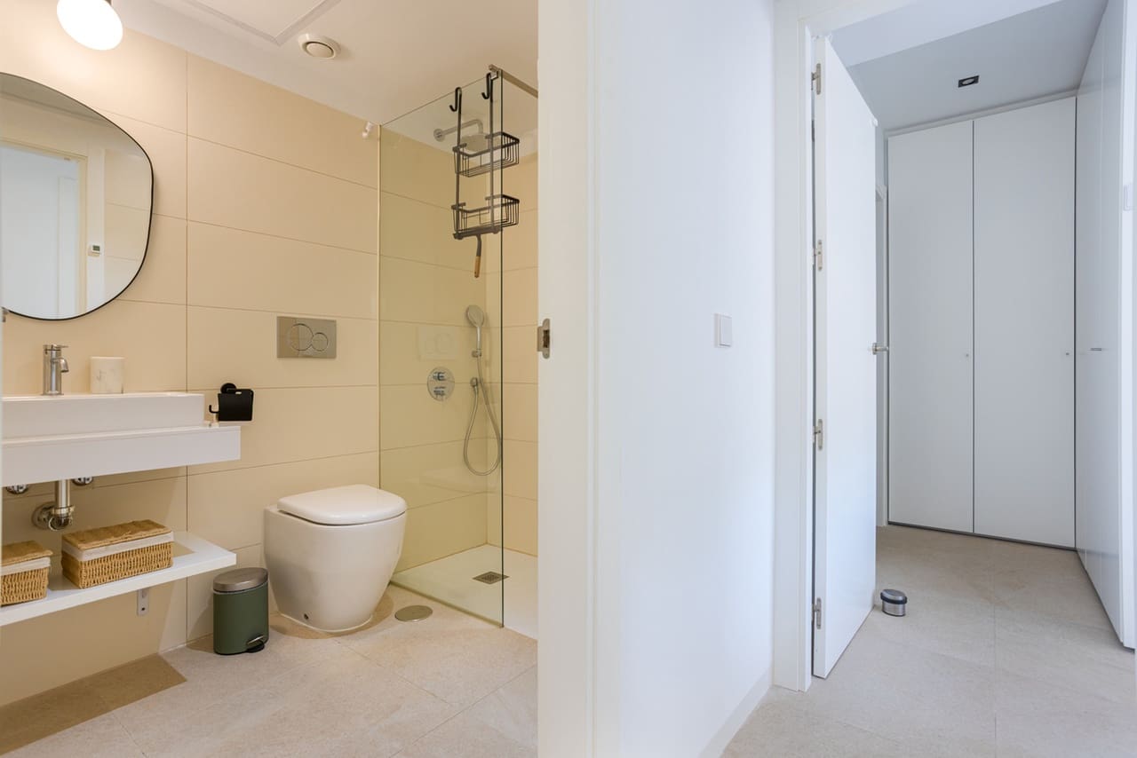 3 bedroom Penthouse for sale in Torrevieja with pool - € 340,000 (Ref: 9436670)