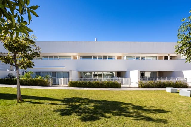 3 bedroom Penthouse for sale in El Molino, Torrevieja with pool - € 340,000 (Ref: 9436670)