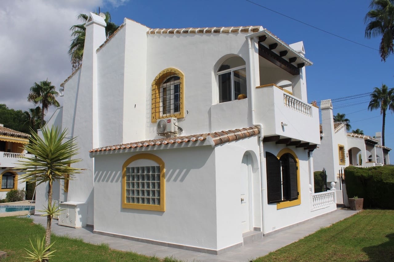 3 sovrum Villa till salu i Orihuela Costa - 329 990 € (Ref: 9439456)