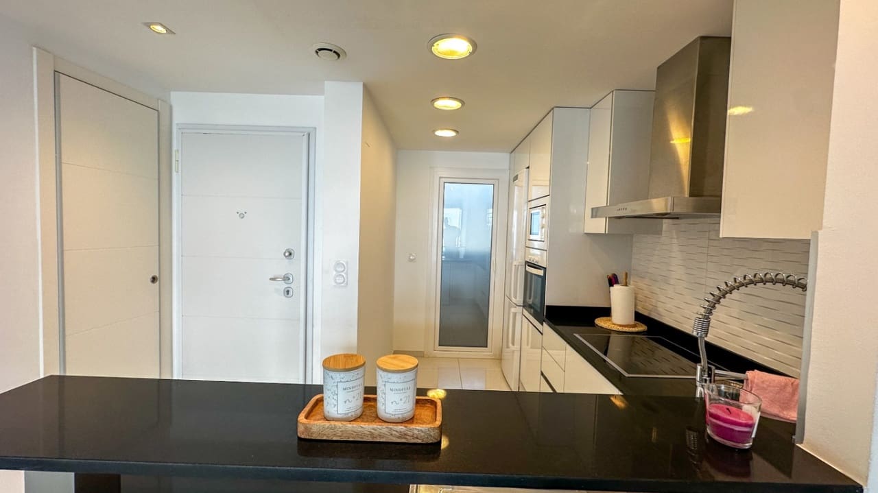 2 makuuhuone Huoneisto myytävänä paikassa Torrevieja - 420 000 € (Ref: 9439461)