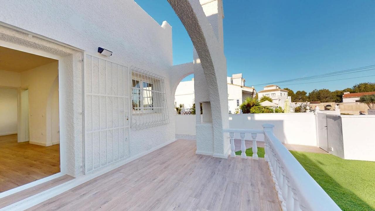 2 Zimmer Bungalow zu verkaufen in Villamartin - 199.000 € (Ref: 9439462)