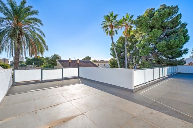 4 soveværelse Villa til salg i Campoamor, Orihuela med swimmingpool garage - € 985.000 (Ref: 9441245)