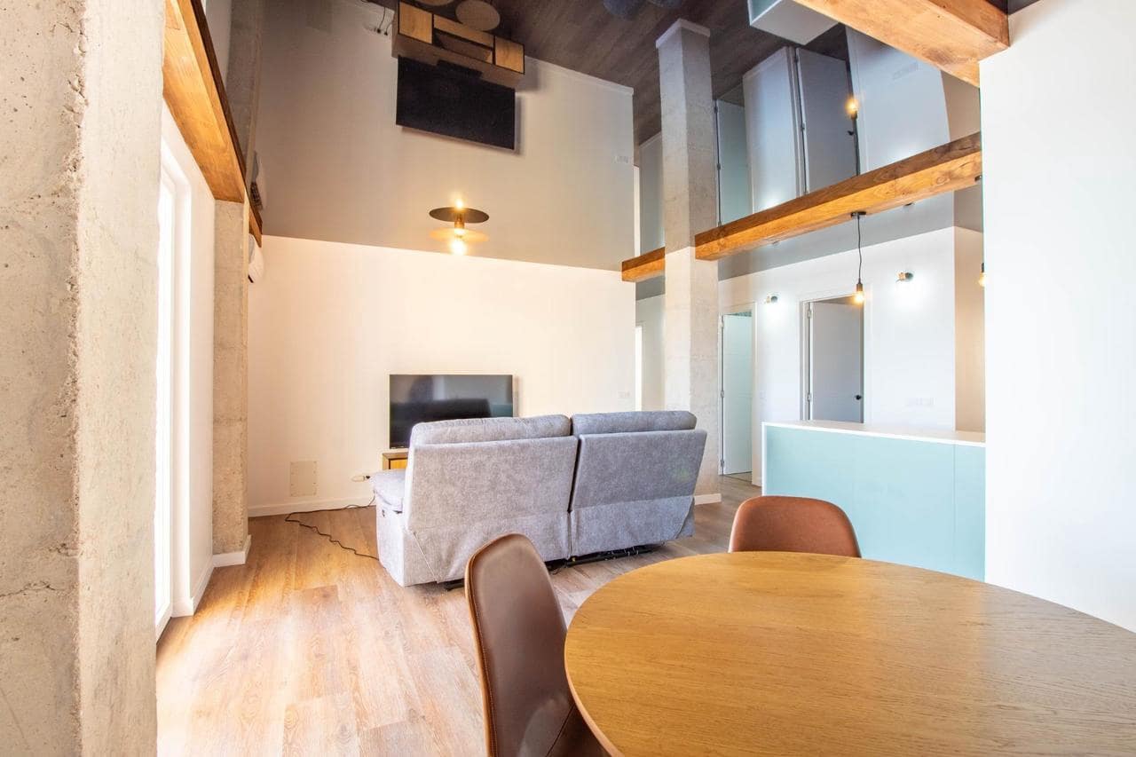 Apartamento de 2 habitaciones en Torrevieja en venta - 260.000 € (Ref: 9441247)