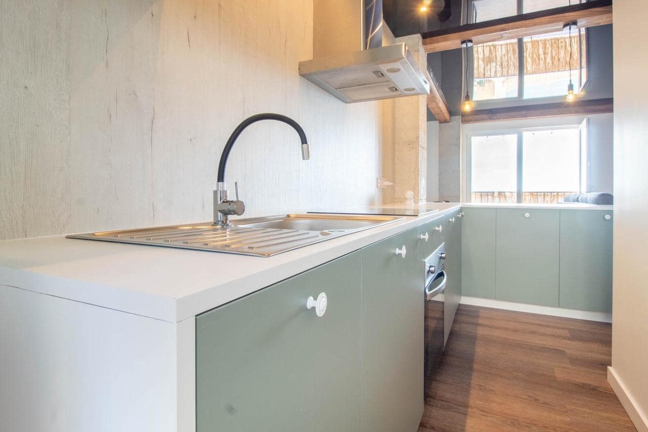 Apartamento de 2 habitaciones en Torrevieja en venta - 260.000 € (Ref: 9441247)