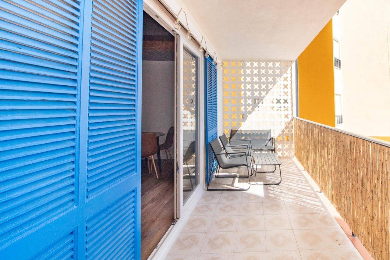 Apartamento de 2 habitaciones en Torrevieja en venta - 260.000 € (Ref: 9441247)