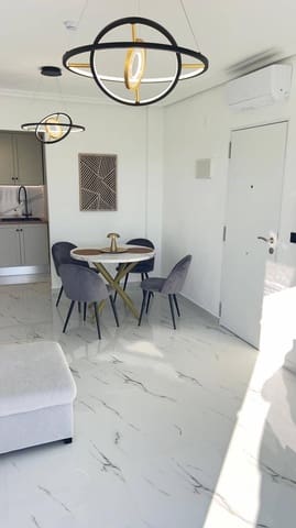 1 soveværelse Penthouse til salg i Dehesa de Campoamor, Orihuela med swimmingpool - € 170.000 (Ref: 9441253)