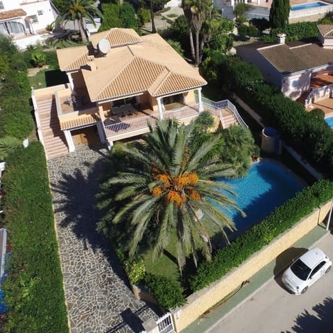 4 sovrum Villa till salu i Casco Urbano, Teulada-Moraira - 965 000 € (Ref: 9441254)
