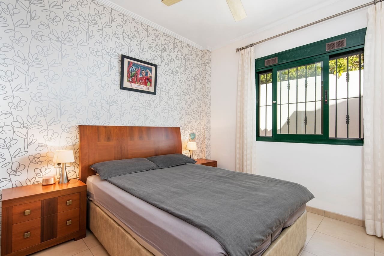 4 bedroom Villa for sale in Ciudad Quesada with pool garage - € 470,000 (Ref: 9448581)