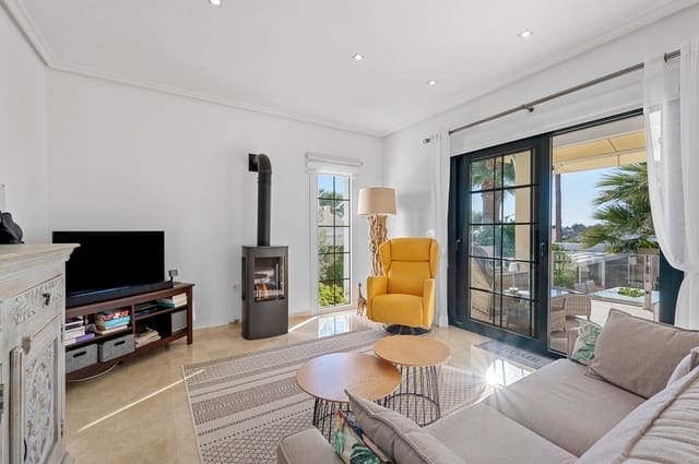 3 chambre Villa/Maison à vendre à Dehesa de Campoamor, Orihuela - 475 000 € (Ref: 9448583)