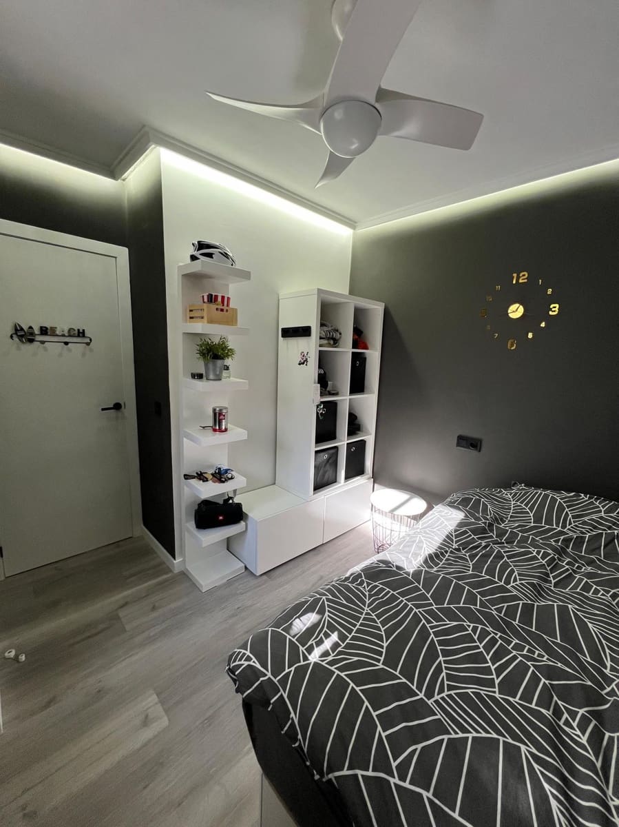 2 bedroom Bungalow for sale in Torrevieja - € 148,800 (Ref: 9448587)