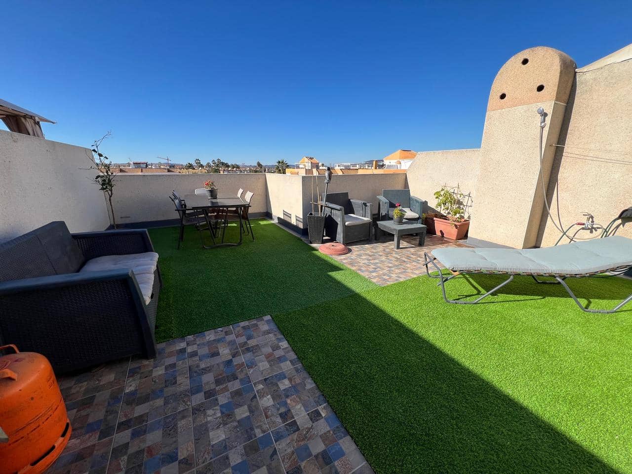 2 bedroom Bungalow for sale in Torrevieja - € 148,800 (Ref: 9448587)