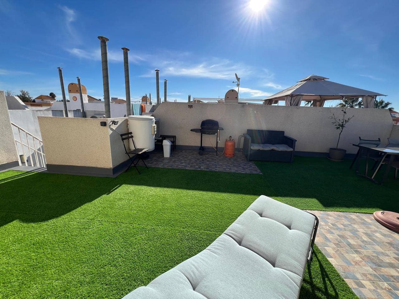 2 bedroom Bungalow for sale in Torrevieja - € 148,800 (Ref: 9448587)