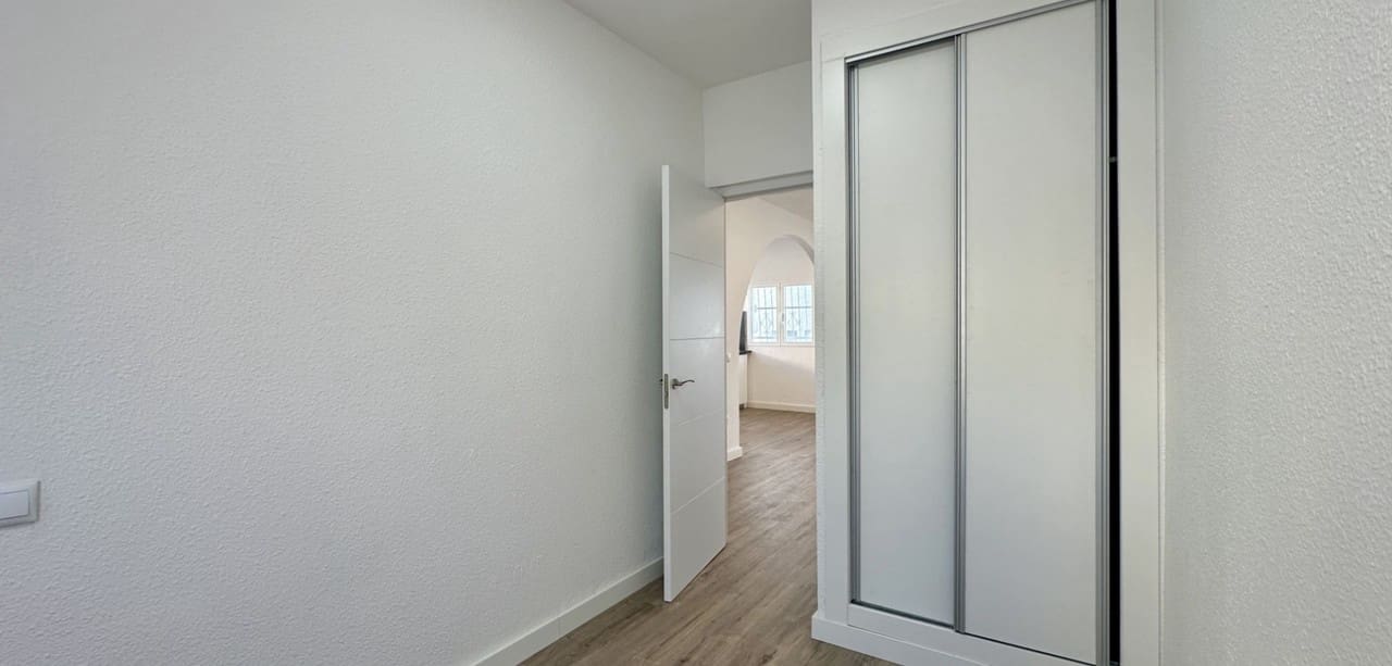 2 quarto Bungalow para venda em Orihuela Costa - 199 000 € (Ref: 9448588)