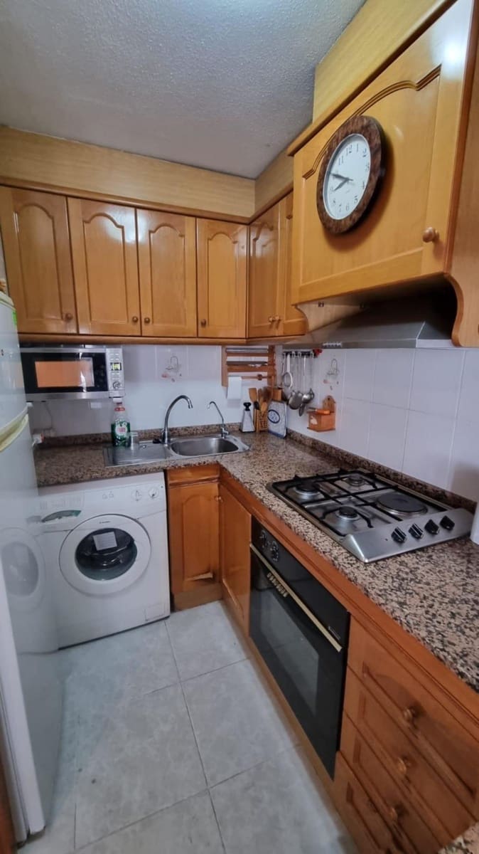 2 makuuhuone Huoneisto myytävänä paikassa Torrevieja - 139 000 € (Ref: 9450605)
