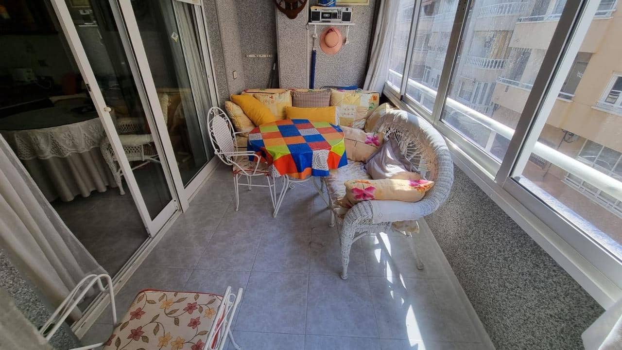 2 makuuhuone Huoneisto myytävänä paikassa Torrevieja - 139 000 € (Ref: 9450605)