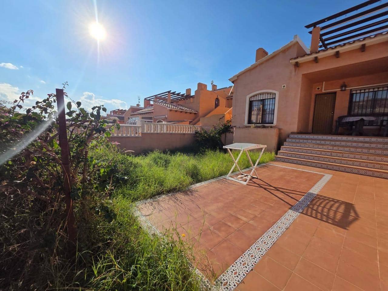 2 quarto Bungalow para venda em Torrevieja com piscina - 165 000 € (Ref: 9450608)