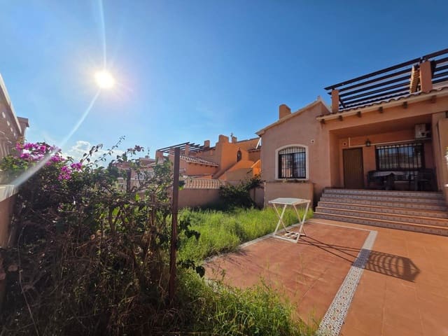 2 quarto Bungalow para venda em El Molino, Torrevieja com piscina - 165 000 € (Ref: 9450608)
