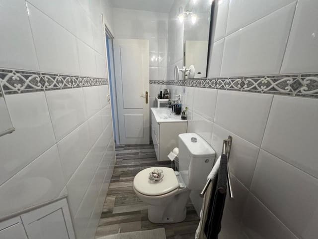 4 quarto Casa em Banda para venda em El Molino, Torrevieja com piscina - 248 000 € (Ref: 9450610)