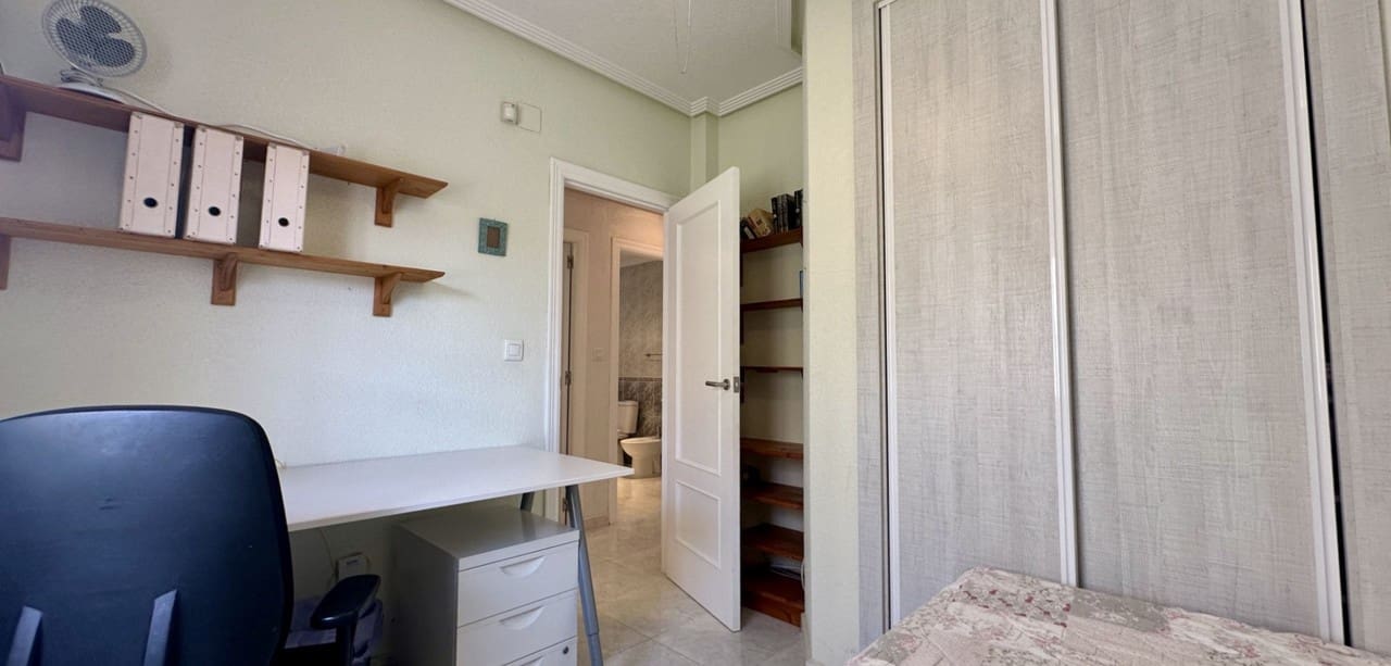 Chalet de 3 habitaciones en Orihuela Costa en venta - 340.000 € (Ref: 9451787)